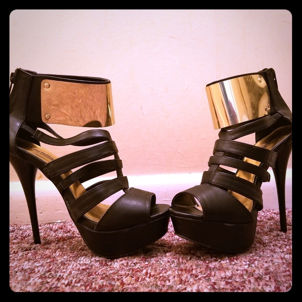 Sale! Black &Gold 5 1/2 Inch Platform Heels
